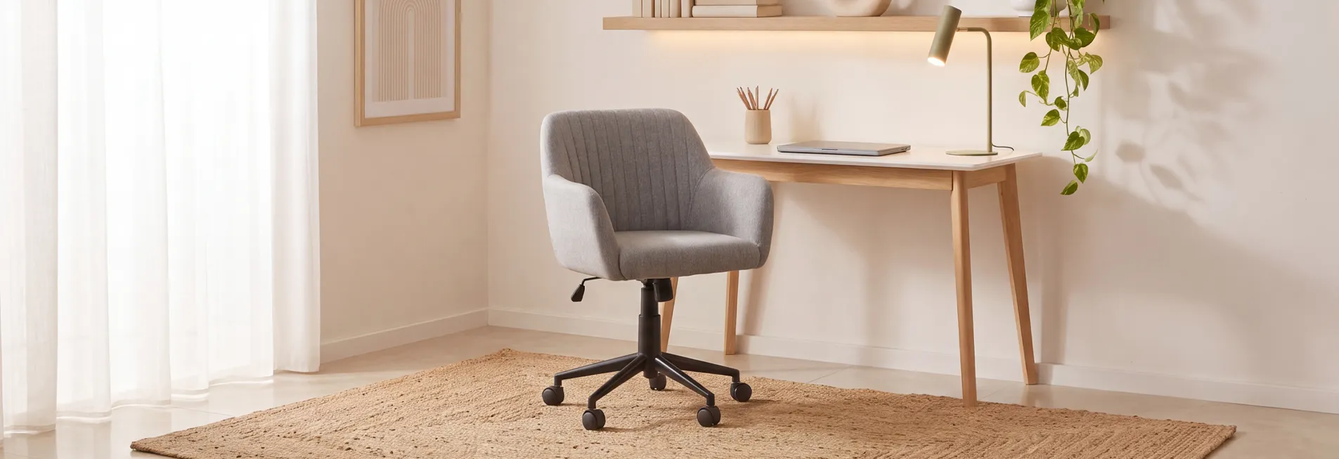 Cadeira Comfy CLari SW em ambiente aconchegante e home-office